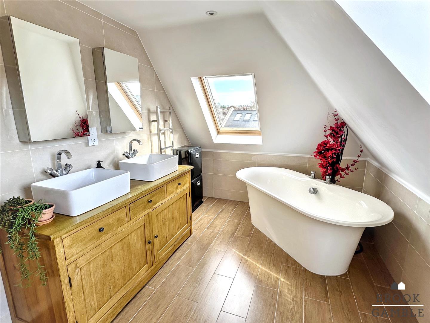 4 Bedroom House. Milton Road in Eastbourne,  27